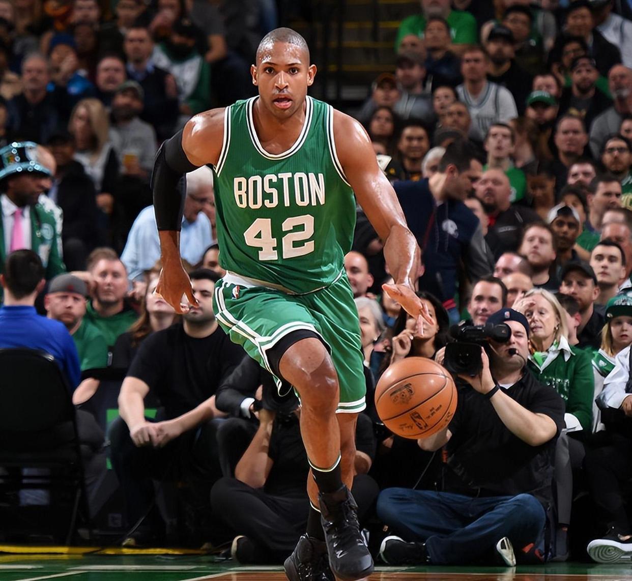 开云-关于NBA常规赛赛程吃紧,塞维利亚窗口期主帅复盘,话题不断,团队化学反应显著的信息